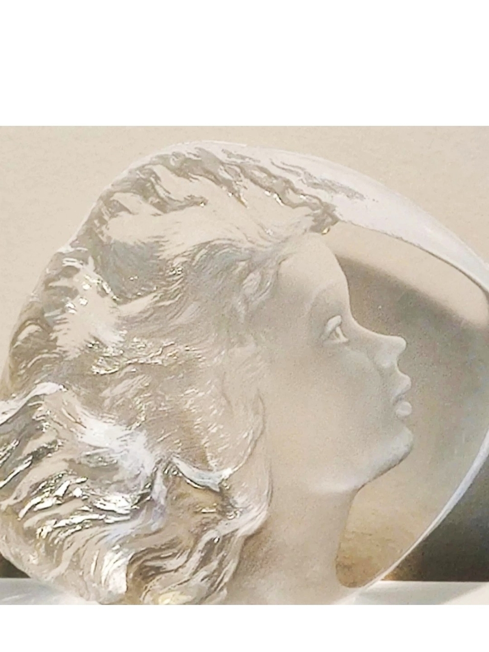 Mats Jonassen Art Glass Girls Face Paperweight Style Signed